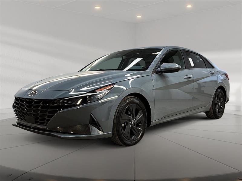 hyundai Elantra 2022