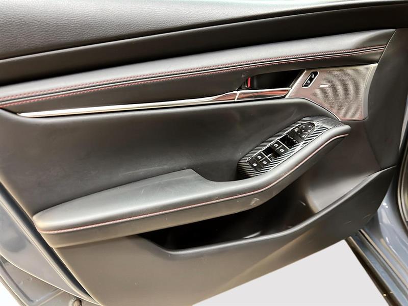 mazda Mazda3 Sport 2023 - 25