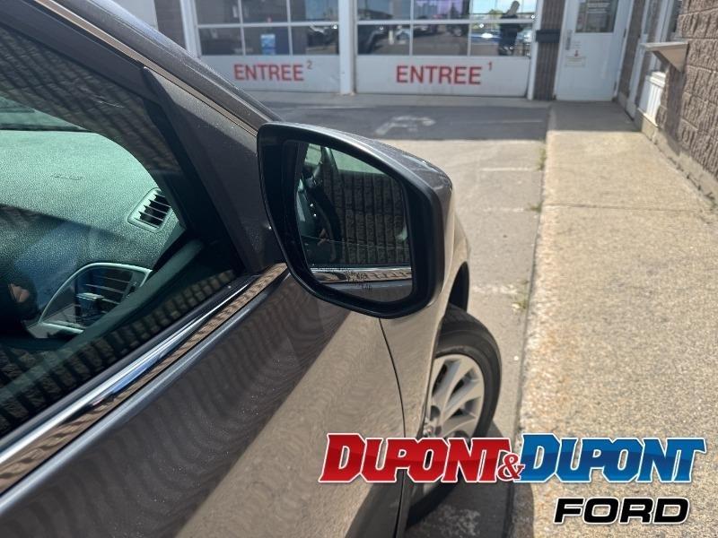 nissan Sentra 2018 - 15