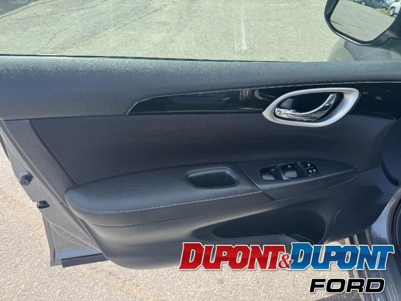 nissan Sentra 2018 - 16