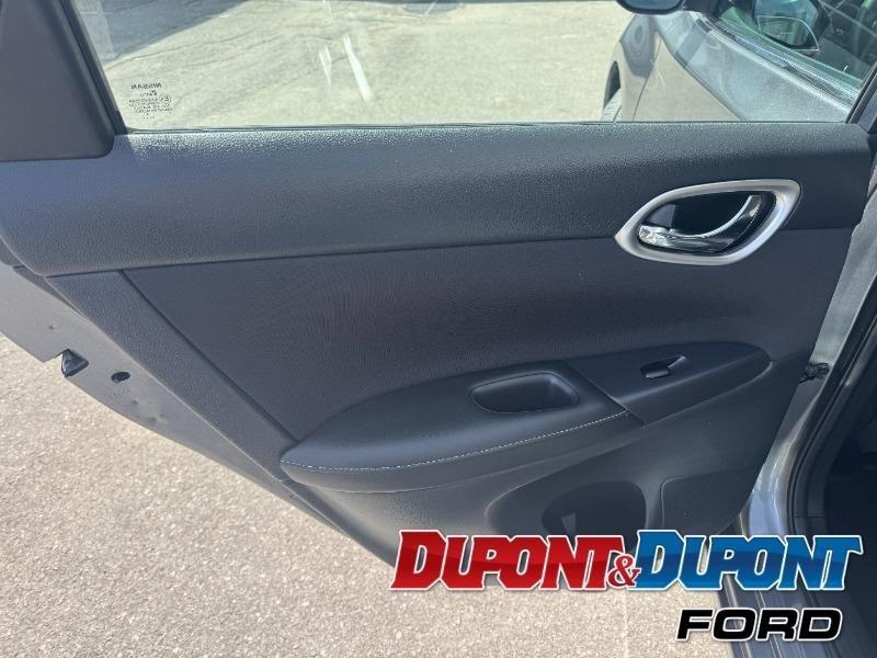 nissan Sentra 2018 - 18