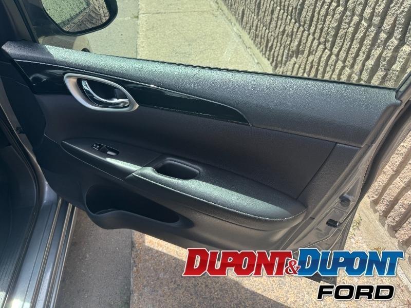 nissan Sentra 2018 - 23