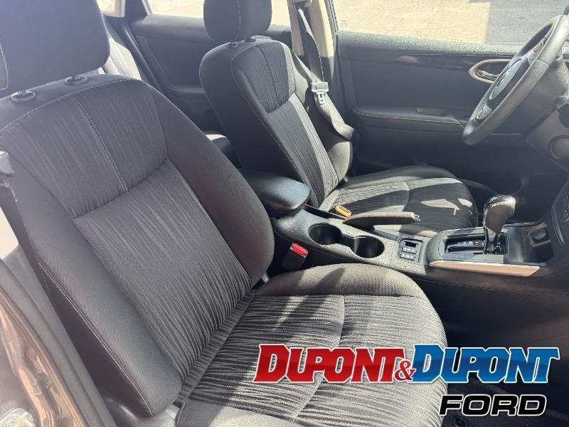 nissan Sentra 2018 - 24