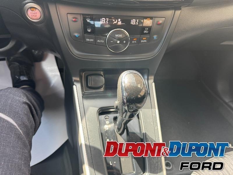 nissan Sentra 2018 - 29