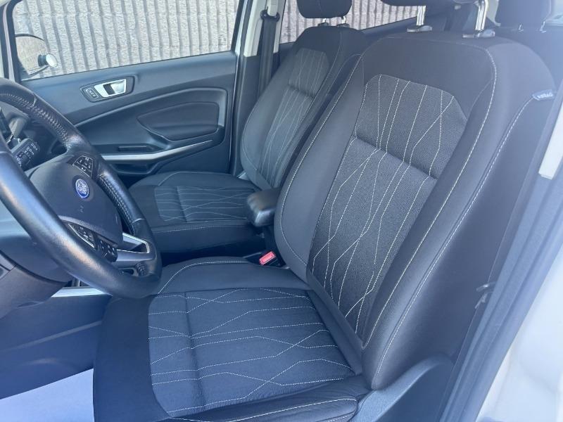 ford EcoSport 2018 - 17