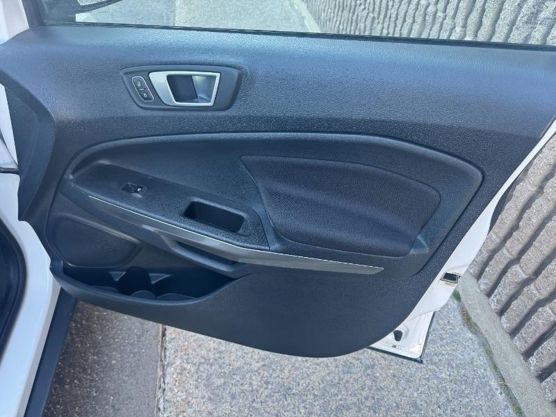 ford EcoSport 2018 - 23