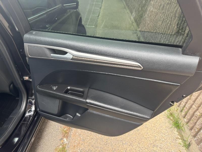 ford Fusion Energi 2020 - 22