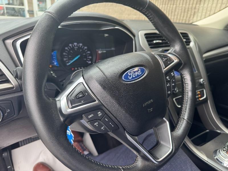 ford Fusion Energi 2020 - 28