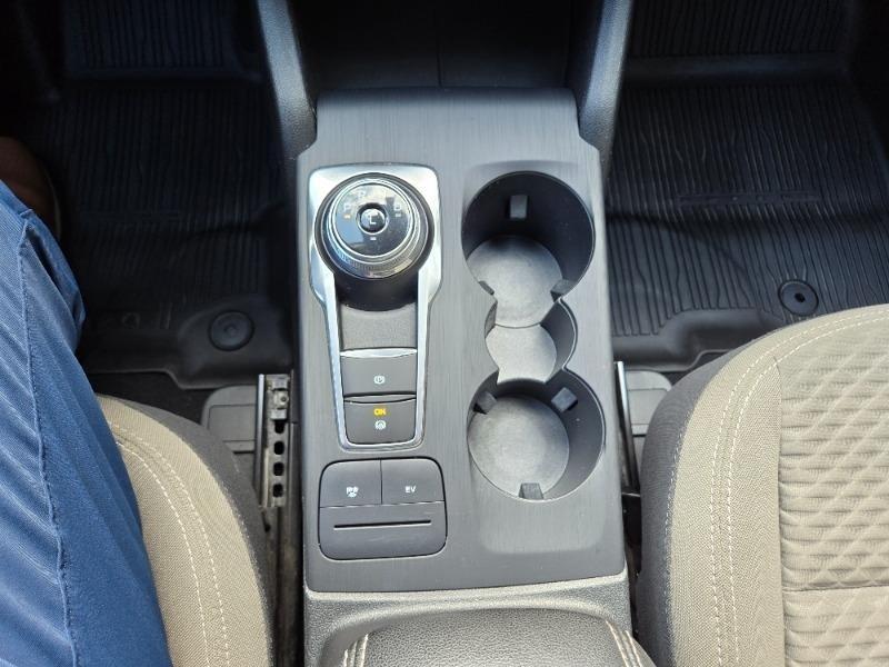 ford Escape 2021 - 28