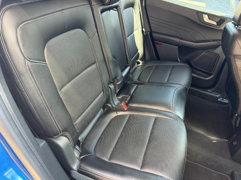 ford Escape 2022 - 24