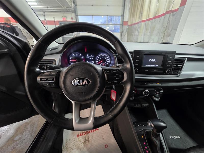 kia Rio 2020 - 11