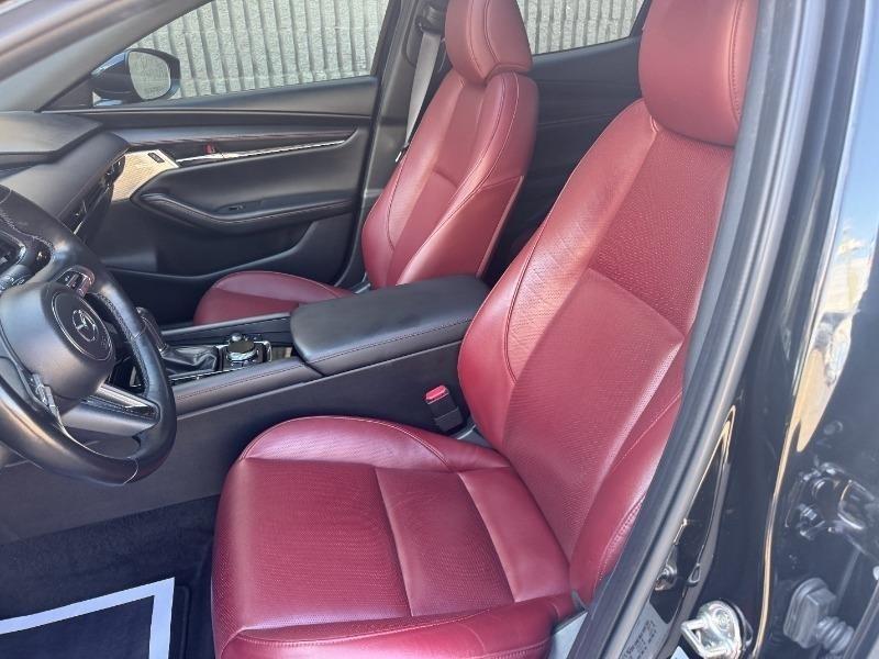 mazda Mazda3 Sport 2023 - 18