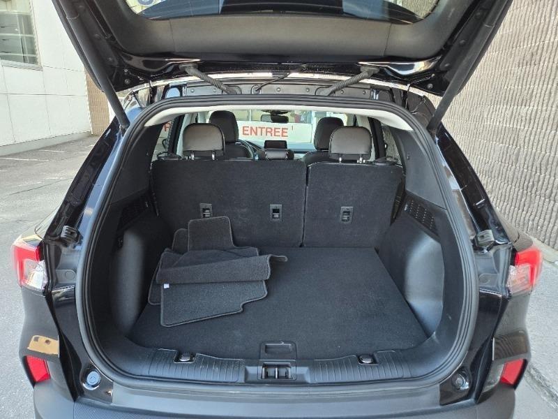 ford Escape 2022 - 18