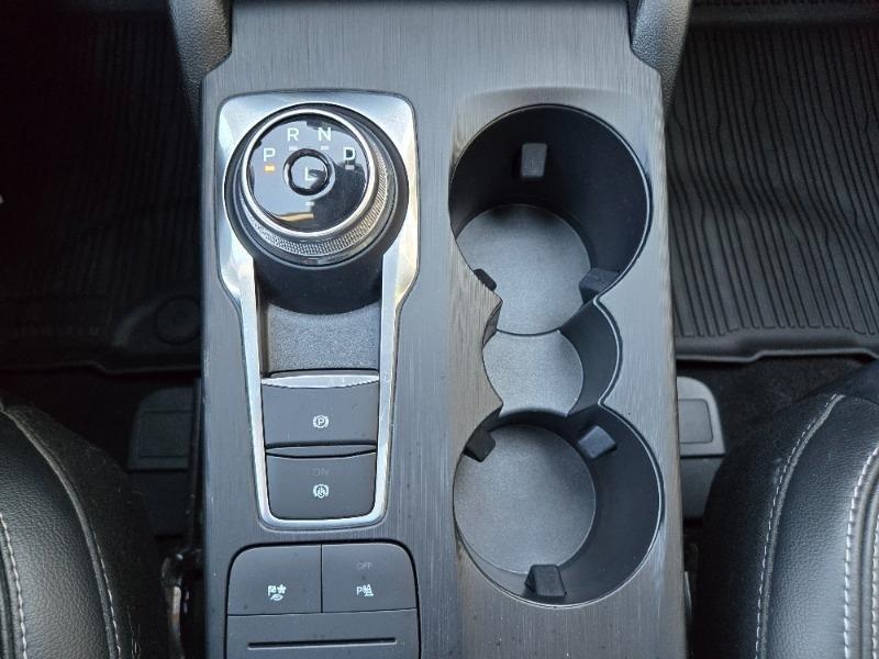 ford Escape 2022 - 28