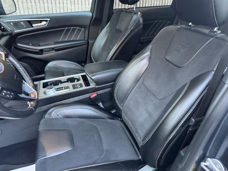 ford Edge 2022 - 17