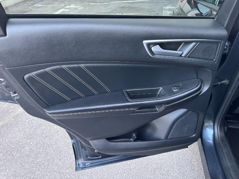 ford Edge 2022 - 18