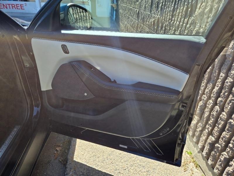 ford Mustang Mach-E 2022 - 21