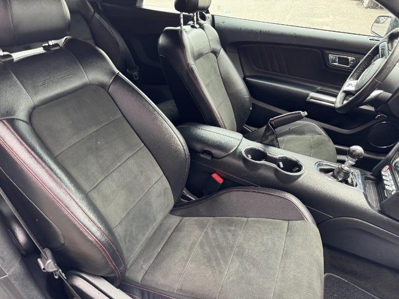 ford Mustang 2017 - 21