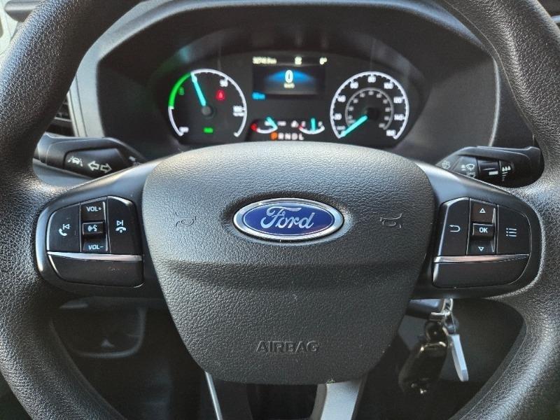 ford E-Transit Cargo Van 2022 - 17
