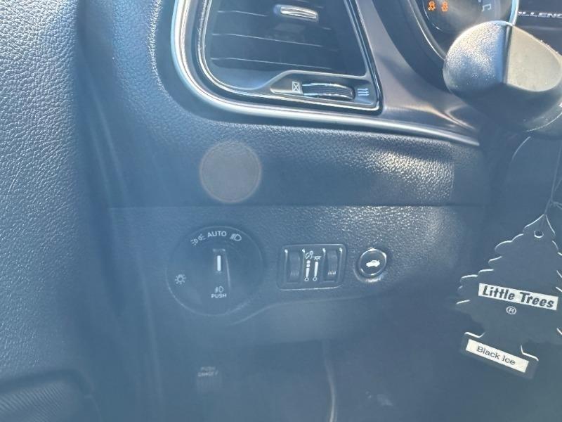 dodge Challenger 2021 - 18