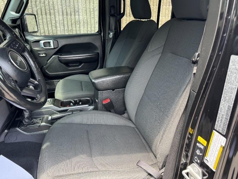 jeep Gladiator 2021 - 21