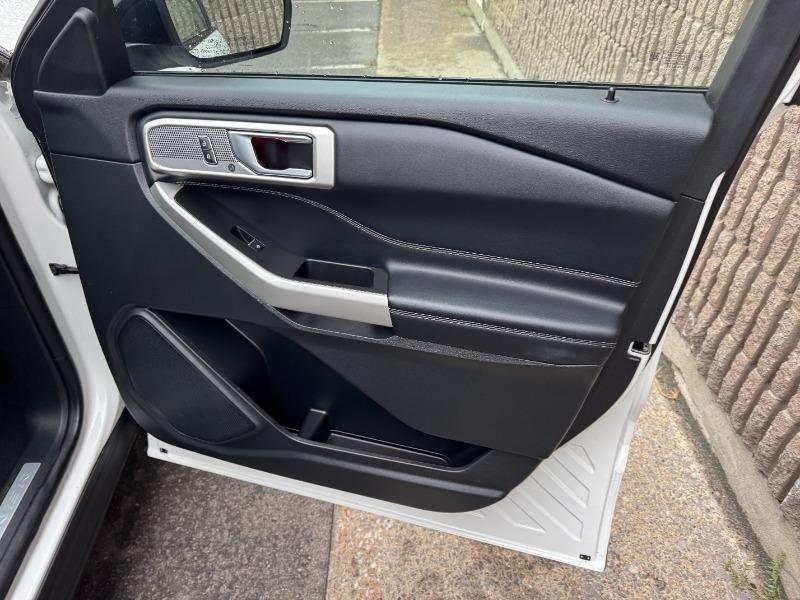 ford Explorer 2020 - 26