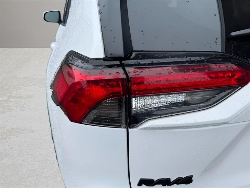 toyota RAV4 2023 - 11