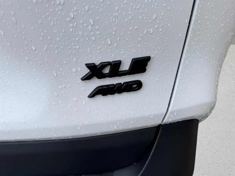 toyota RAV4 2023 - 13