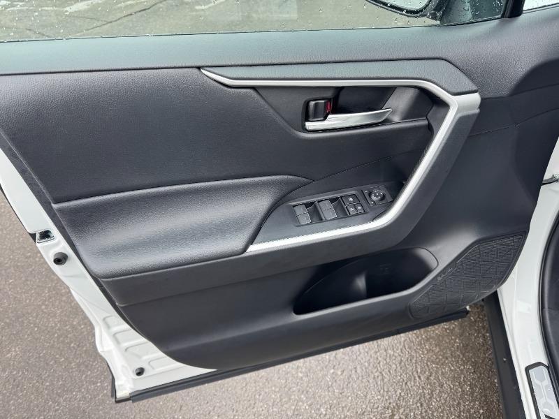 toyota RAV4 2023 - 18