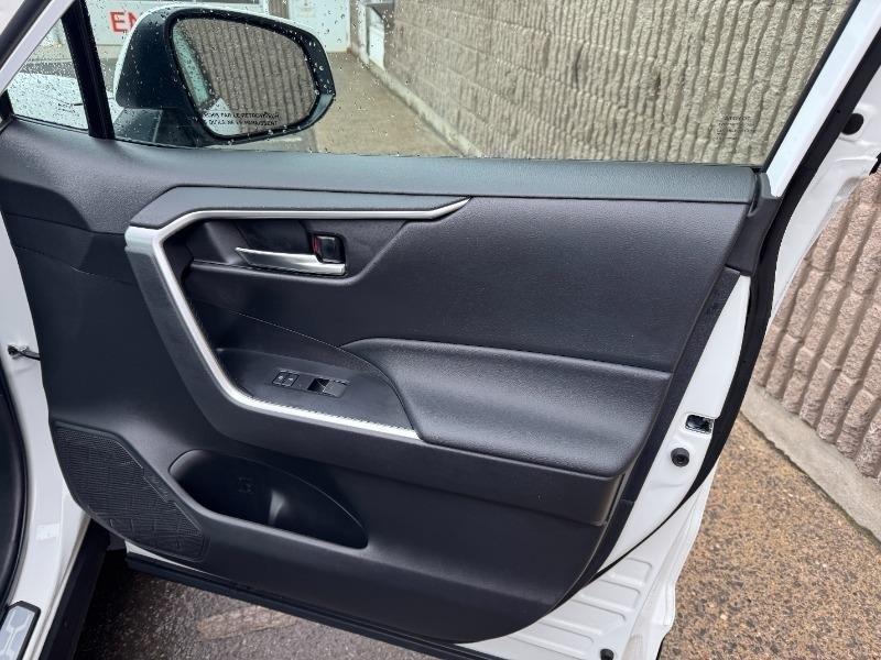 toyota RAV4 2023 - 25