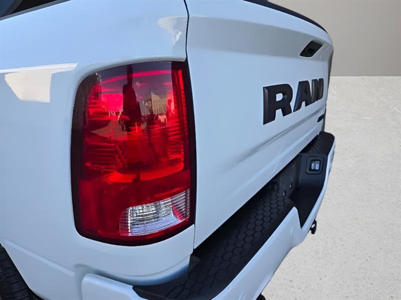 ram 1500 Classic 2022 - 9