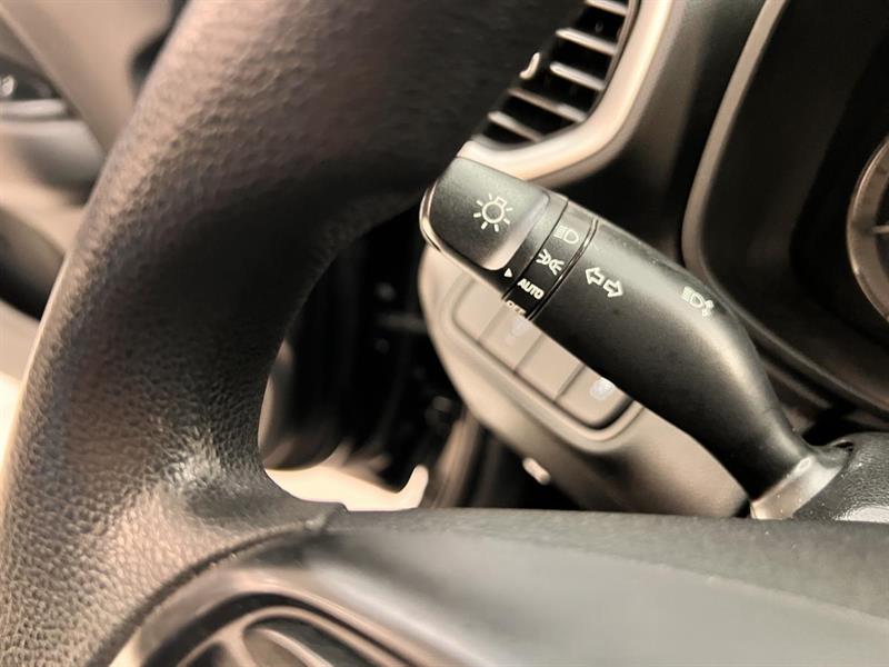 hyundai Venue 2021 - 23