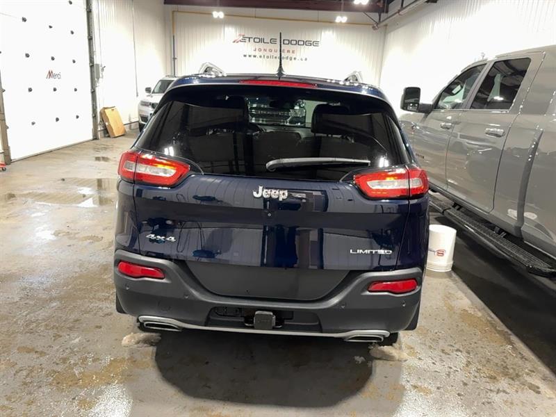 jeep Cherokee 2015 - 3