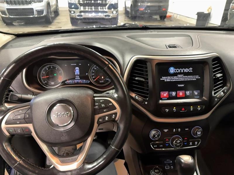 jeep Cherokee 2015 - 9