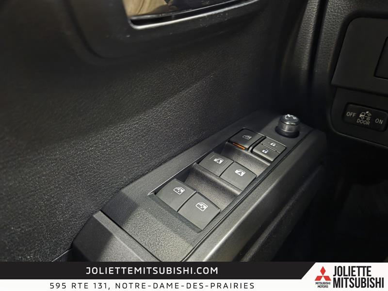 toyota Tacoma 2023 - 23