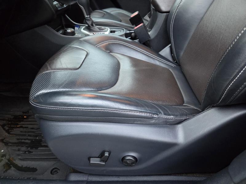 jeep Cherokee 2016 - 12