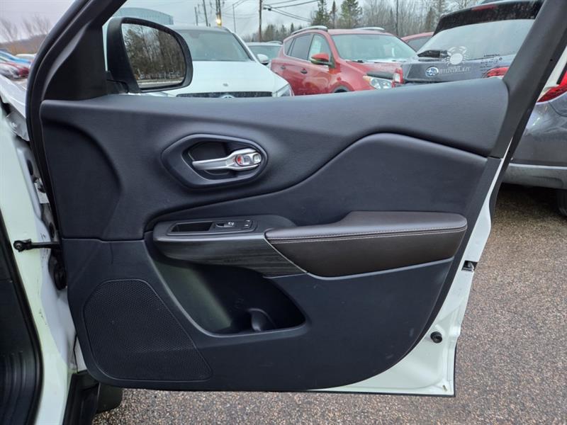 jeep Cherokee 2016 - 22