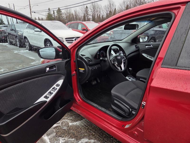 hyundai Accent 2012 - 11