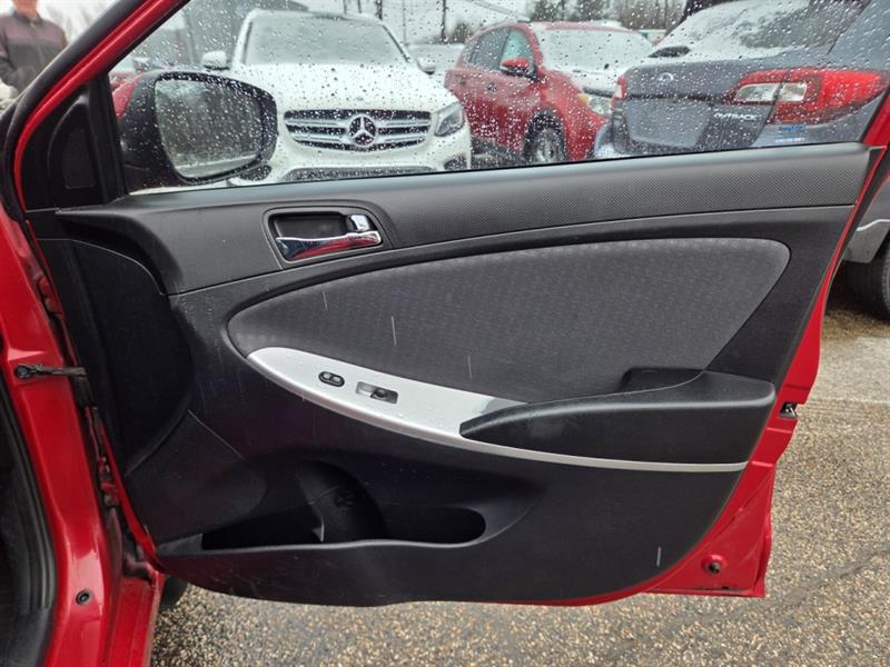 hyundai Accent 2012 - 19