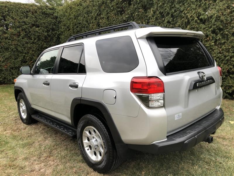 toyota 4Runner 2010 - 12