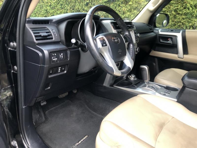 toyota 4Runner 2010 - 24