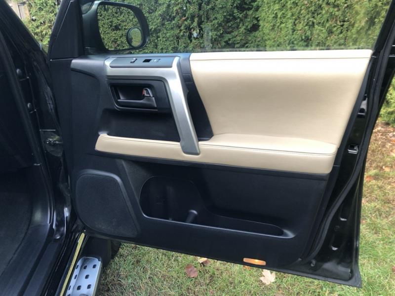 toyota 4Runner 2010 - 51