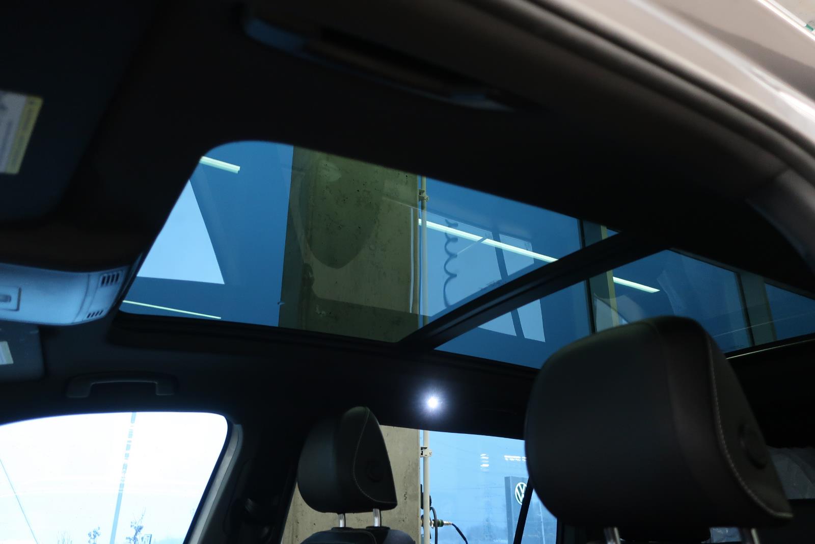 volkswagen Tiguan 2021 - 12