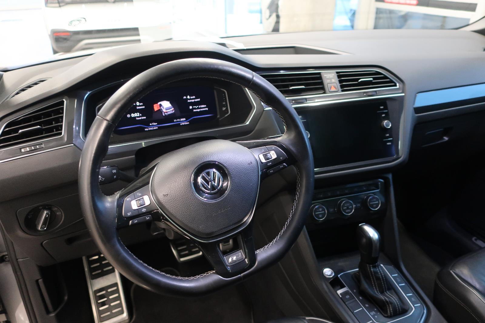 volkswagen Tiguan 2021 - 13