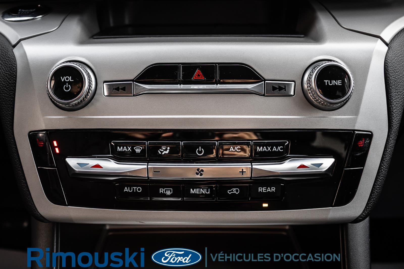 ford Explorer 2023 - 14