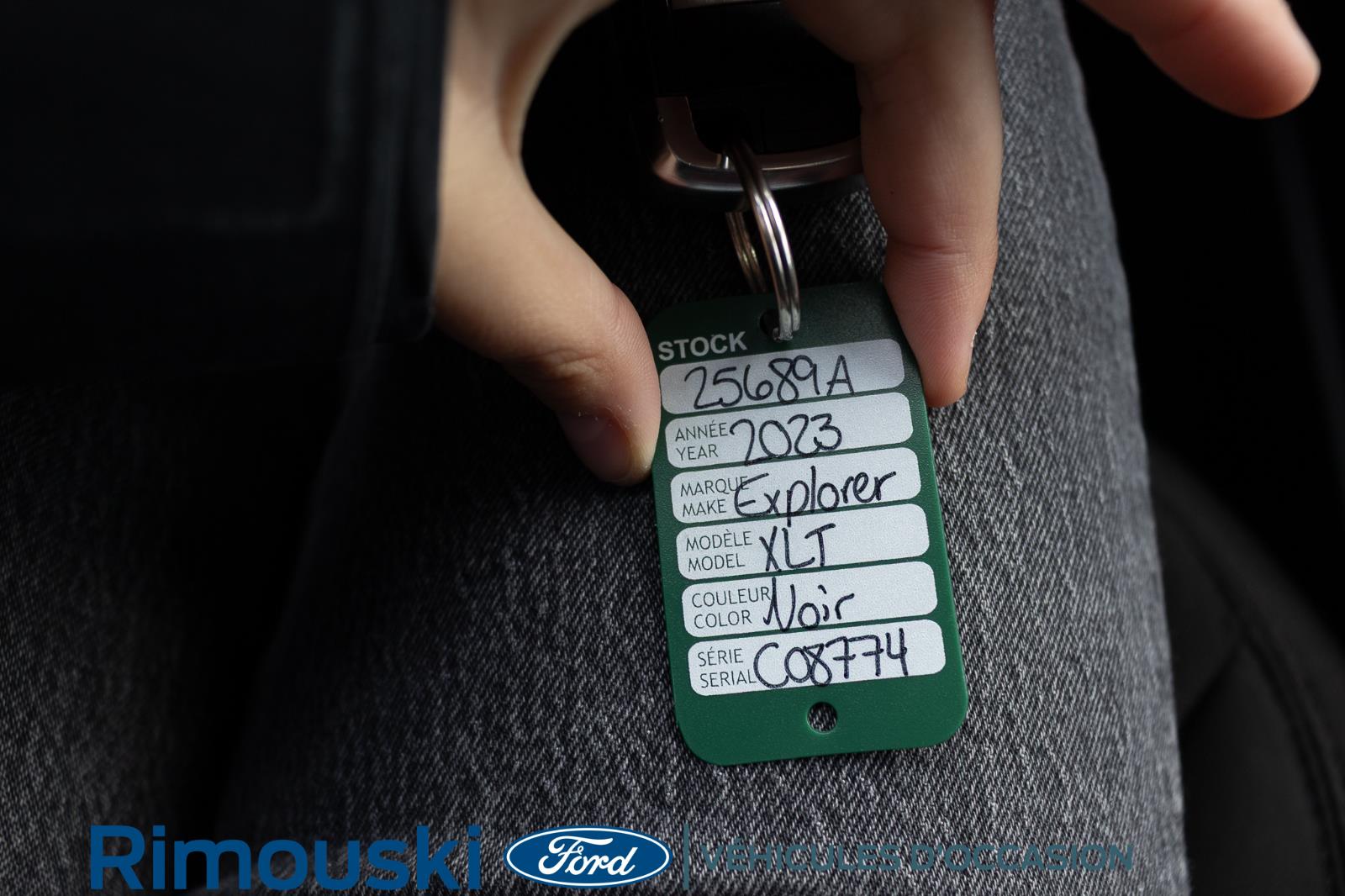 ford Explorer 2023 - 17