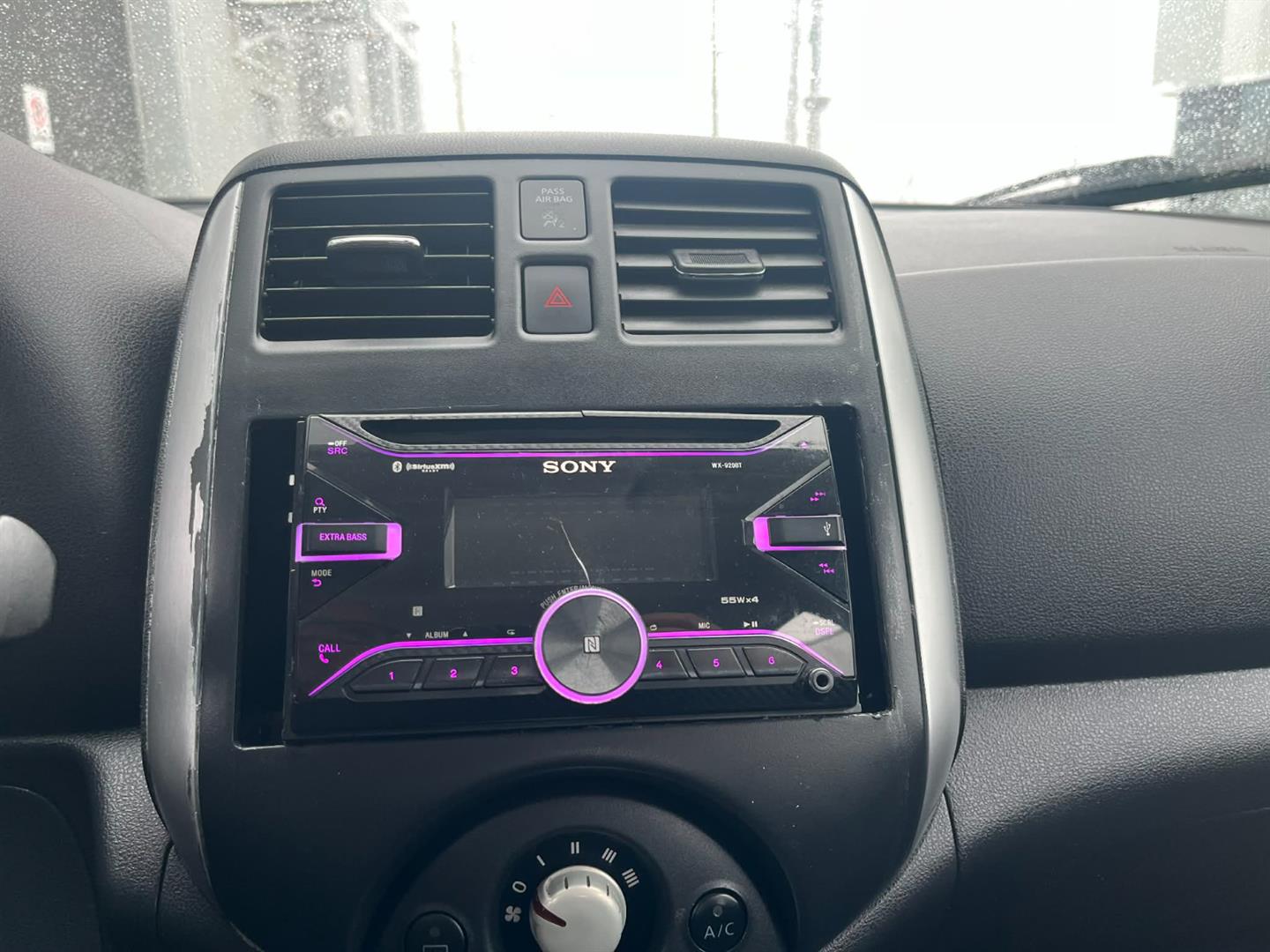 nissan Micra 2015 - 9