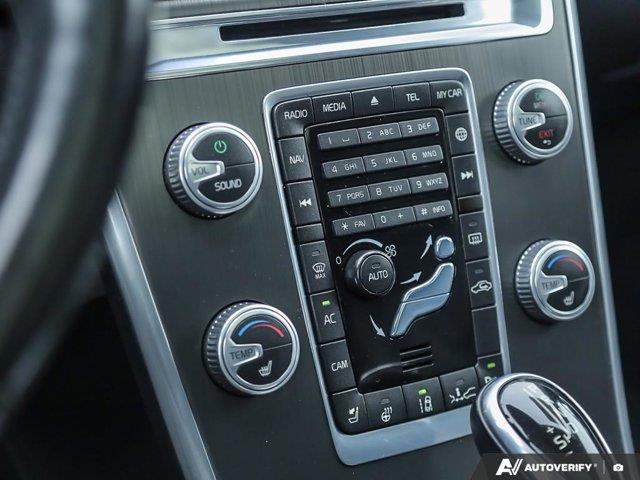 volvo XC60 2016 - 25