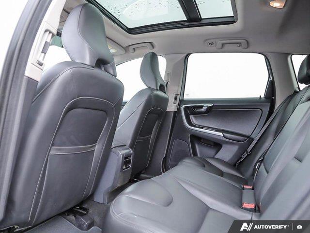 volvo XC60 2016 - 29