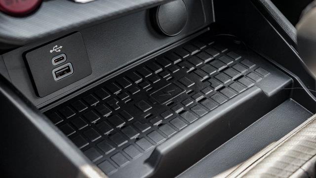 ford Mustang 2024 - 25